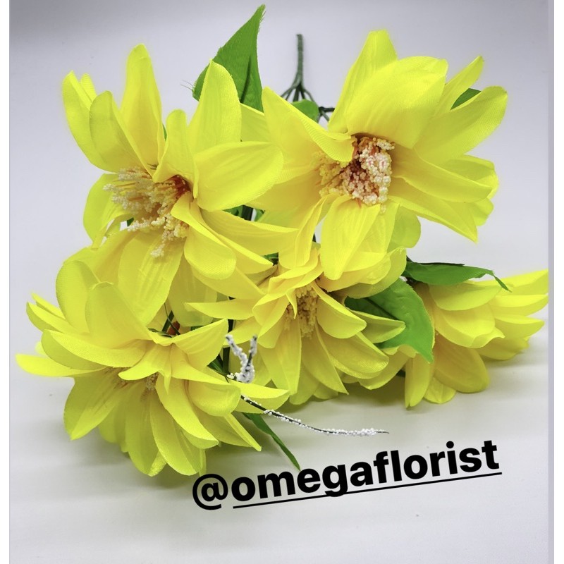 Dahlia Satin Artificial Bunga Artificial/Bunga Plastik/Bunga Dekorasi/Dekorasi Pernikahan/Pernikahan-Kuning