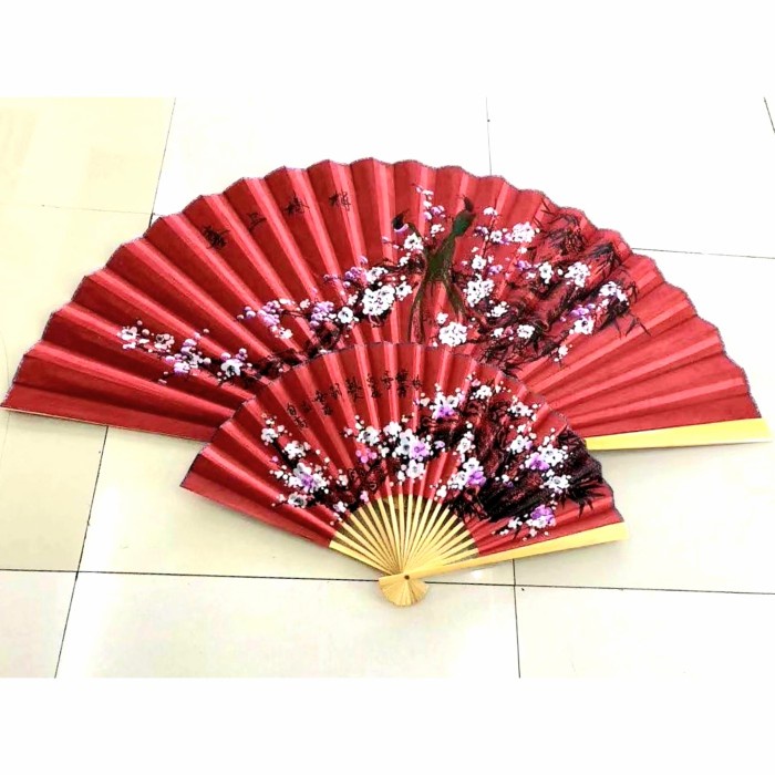 Dekorasi Kipas Jumbo Merah Kipas Bunga Sakura Photo Props Dekor Imlek Kipas Merah Sakura Merah Putih Dekor Sincia Harga Grosir Termurah