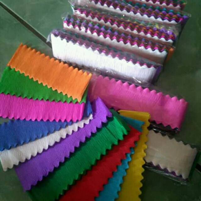 

Kertas krep potong