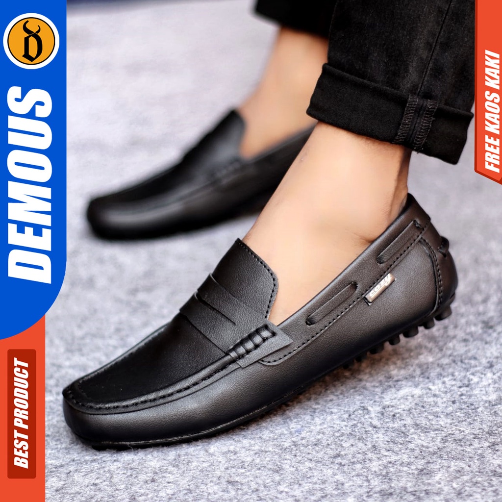 Sepatu Slip on Pria Santai Casual Formal Kulit Syntetic Kerja Kantor Kuliah Kondangan Hitam Keren Terbaru