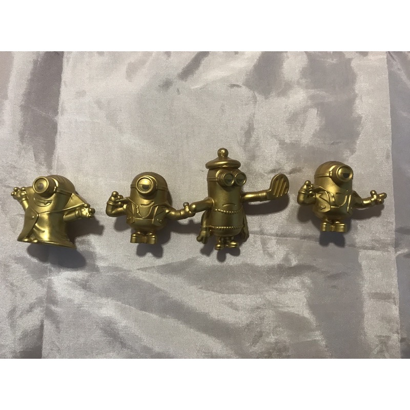 Mainan Mcd Happy Meal Minion Gold Rare