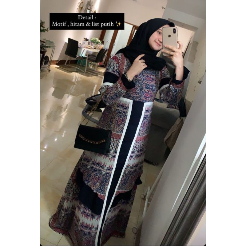 Delia Dress by Javina