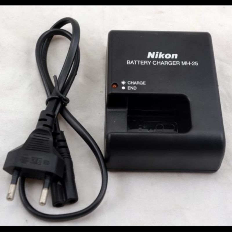 Charger kamera Nikon D7000/D600