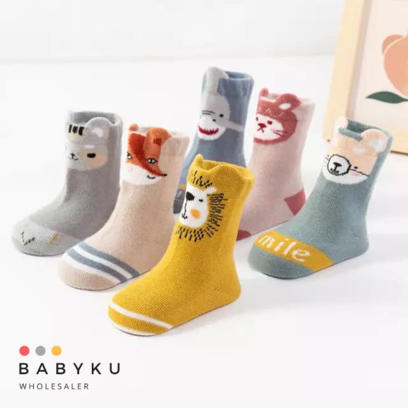 Kaos kaki bayi motif hewan / Baby animal socks ada anti slip