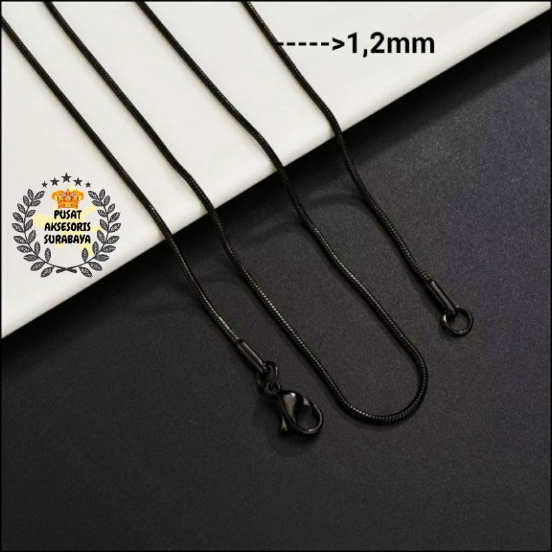 KALUNG TITANIUM BULAT HITAM 1,2MM