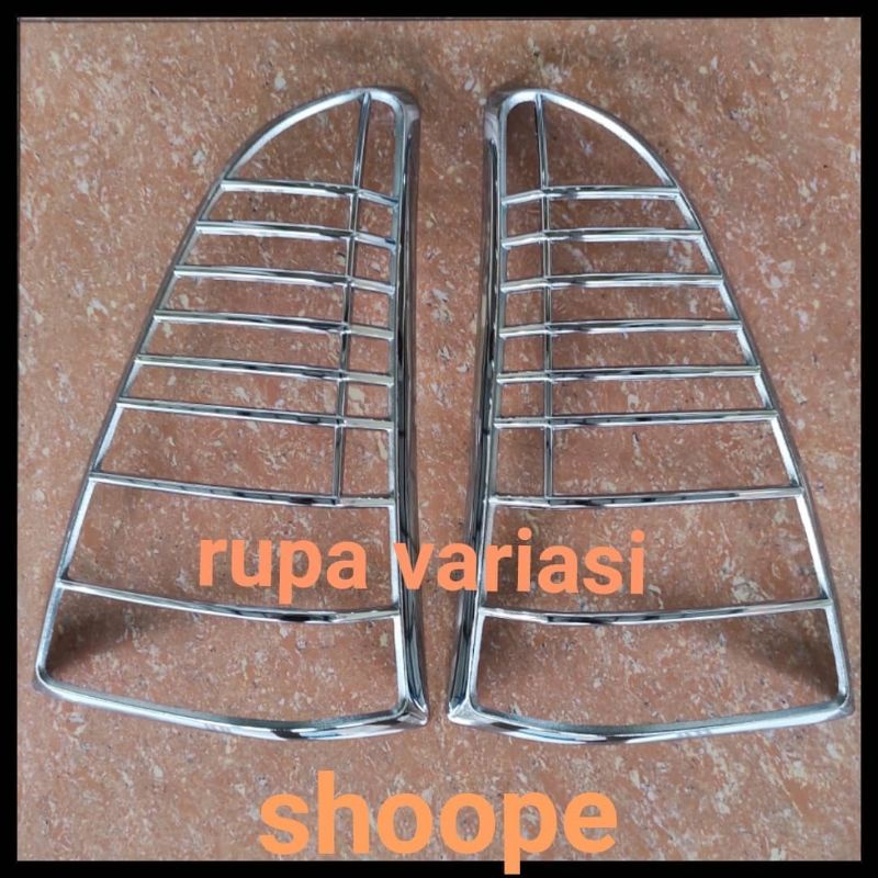 garnish garnis cover lampu stop belakang toyota inova innova new 2008 sd 2011 CROME 2009 2010 chrome