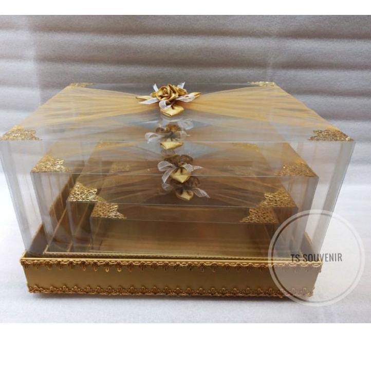 

➨ Kotak hantaran / kotak seserahan / box hantaran mika tile 1 set gold ✤