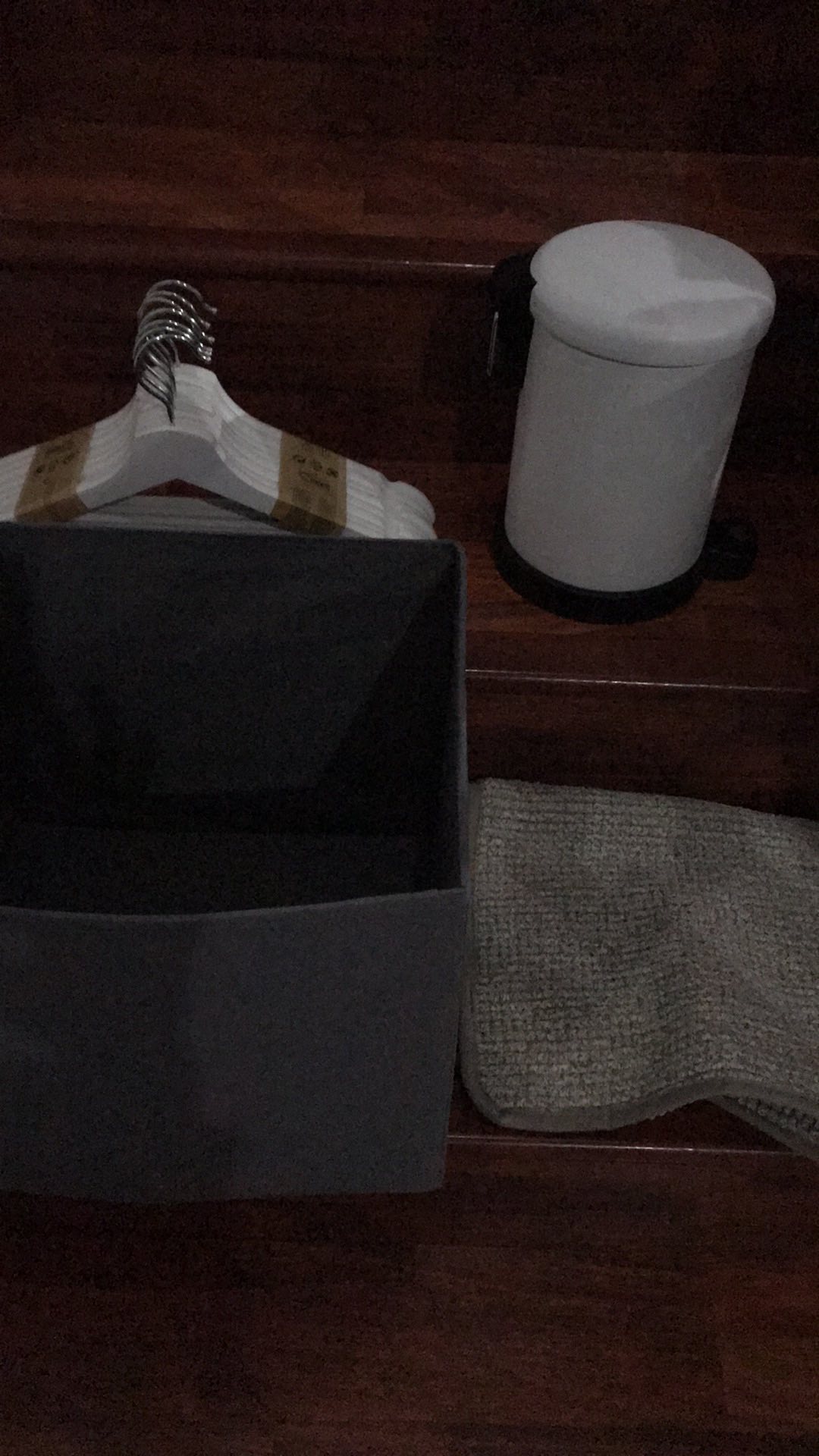 Gantungan Baju Kayu 8 Pcs Bumerang Wooden Clothes Hanger