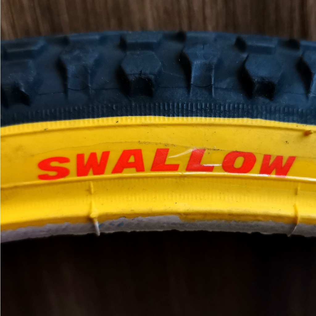 Ban Luar Sepeda Swallow List Kuning 24x1.75