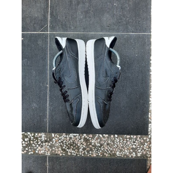 NkeAirJordan1LowCyberMonday