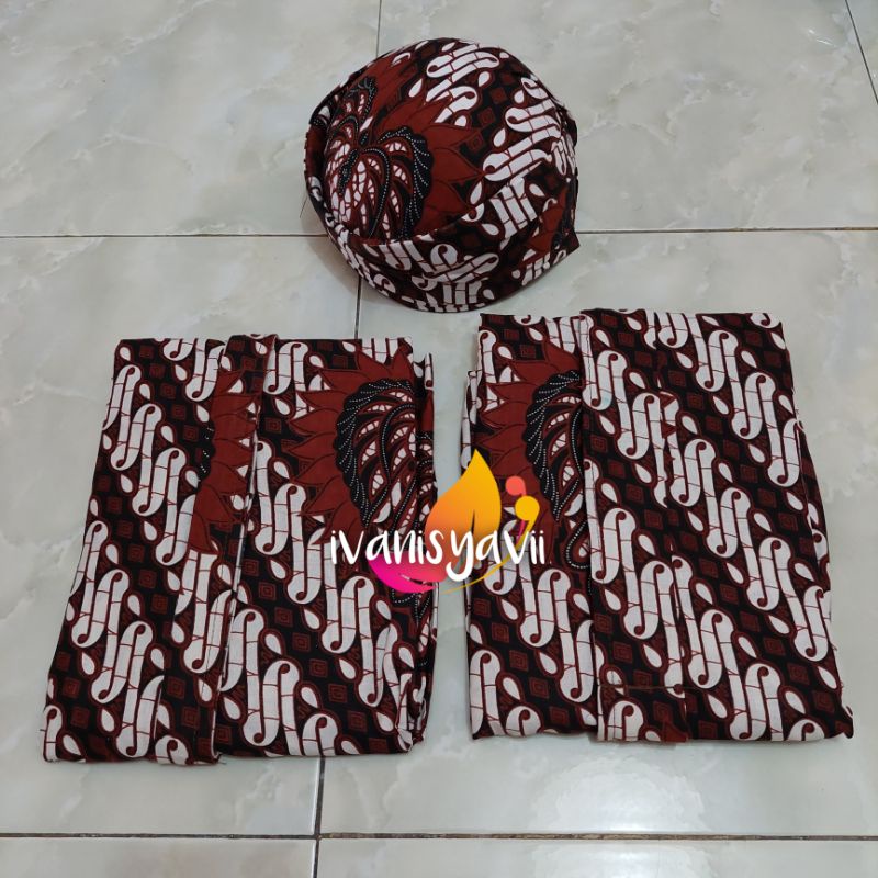 Set Jarik Cewek Cowok + Blangkon, Motif Parang Garuda