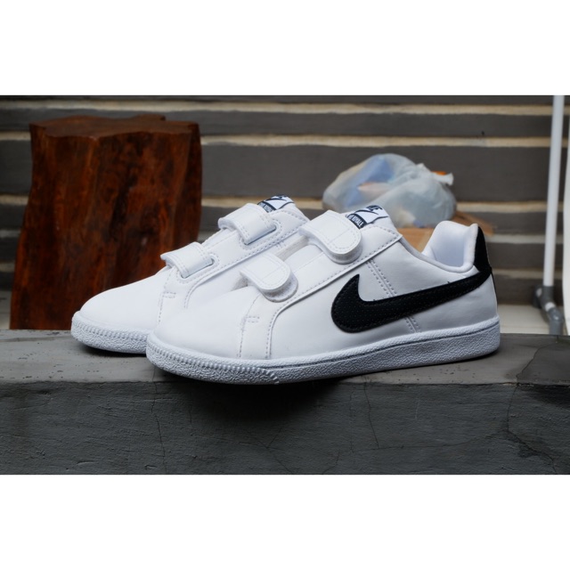 nike court royale black kids