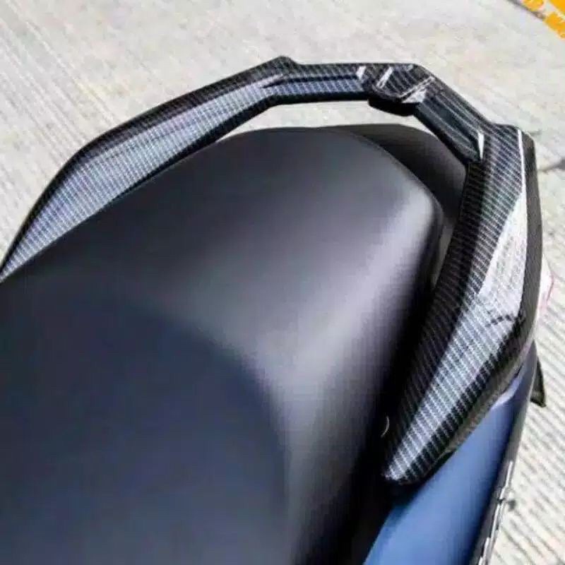 Cover Behel Belakang Nmax New 2020-2022 Karbon Original Merk NEMO