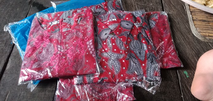 Atasan Batik Couple Dress Brukat Divania Baju Batik Anak Anak Kemeja Pria Jumbo Xxxxl