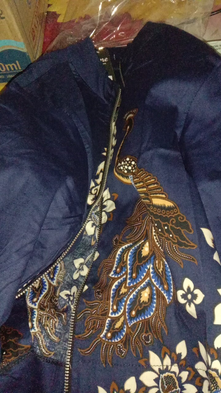 Maja - Bomber Jaket Batik Wanita