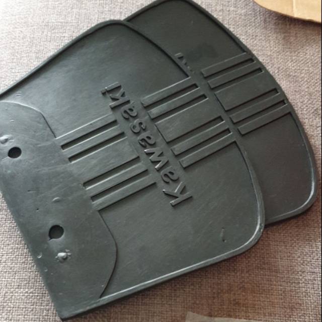 Kepet Spakbor Depan Kawasaki Binter Merzy Mercy