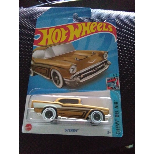 Hot wheels 57 CHEVY