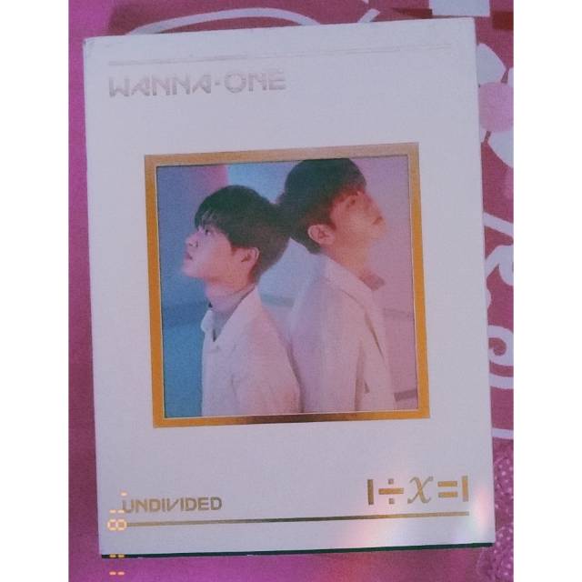 Baca deskripsi Album Wanna One Undivided The Heal vers. Daehwi set