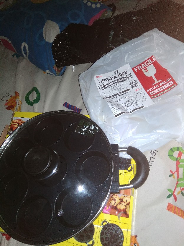 Cetakan Martabak Mini 8 Lobang Plus Tutup Kaca