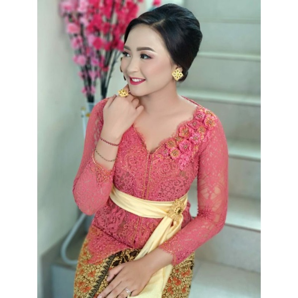 kebaya semifrance Sabrina bunga timbul