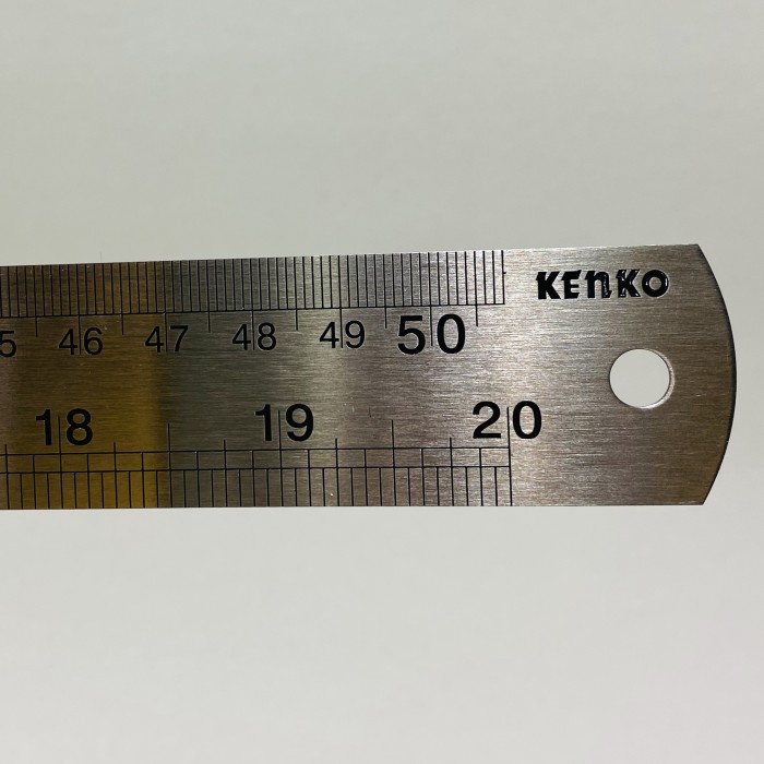 

Mantap Penggaris Besi Kenko 50 Cm / 1 Pcs Trendi