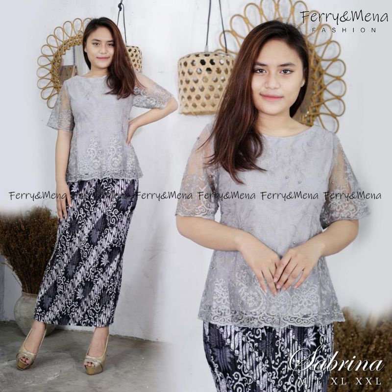 Setelan kebaya sabrina tulle//kebaya sabrina pendek//kebaya tulle pendek//kebaya modern