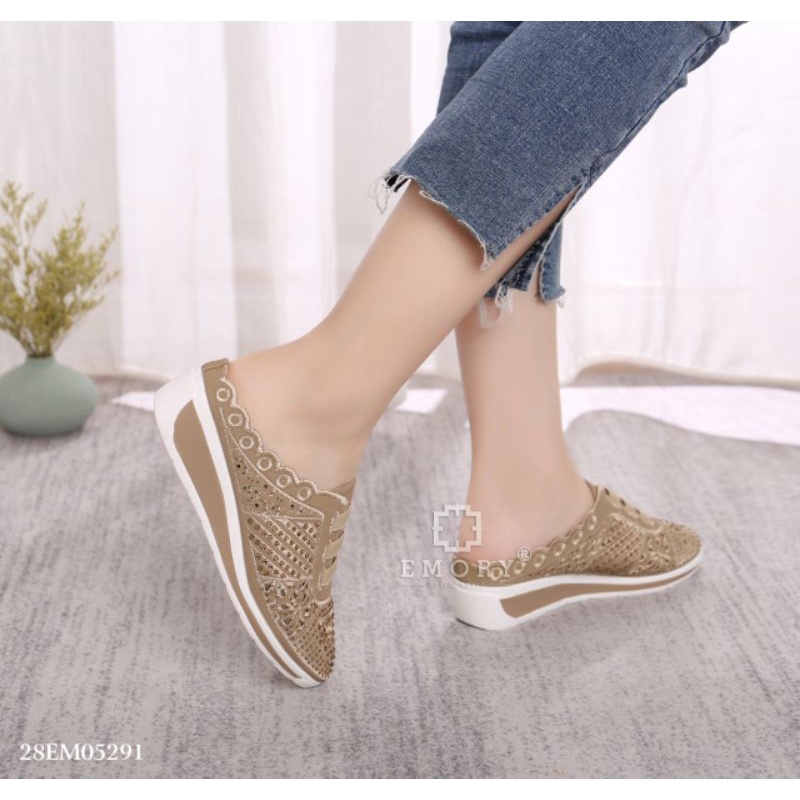 WEDGES VIVALDY EMORY