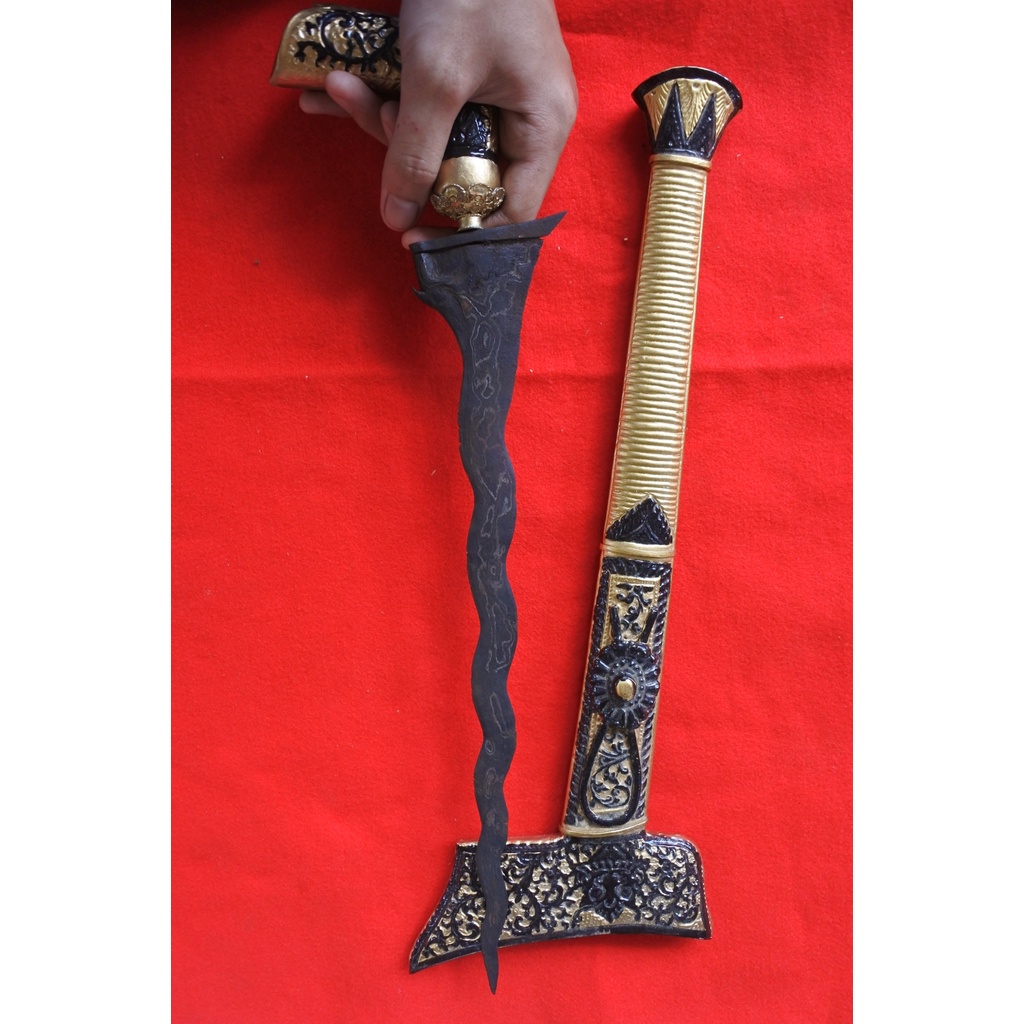 Keris korowelang warangka ukir wfn8042