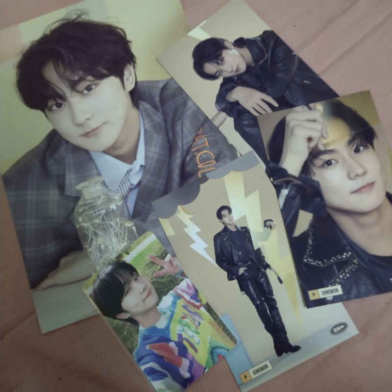 BOOKED JUNGWON SET SG22