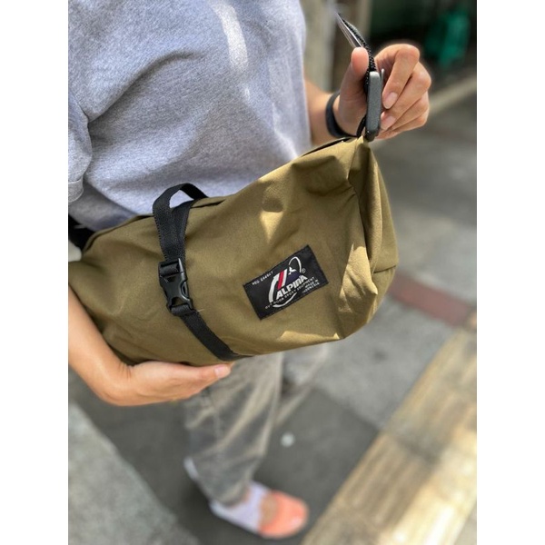 Sling Bag Alpina D01