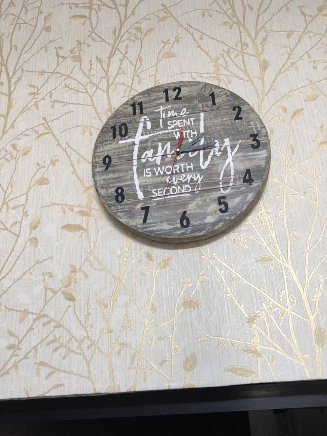 Hiasan Jam Dinding Industrial Family Bukan Print