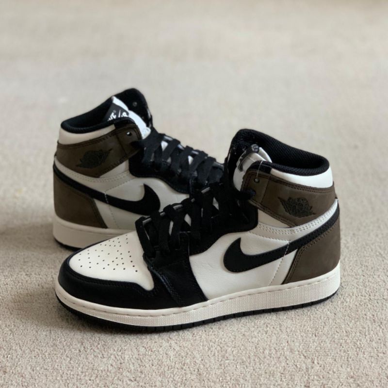 gs jordan 1 mocha