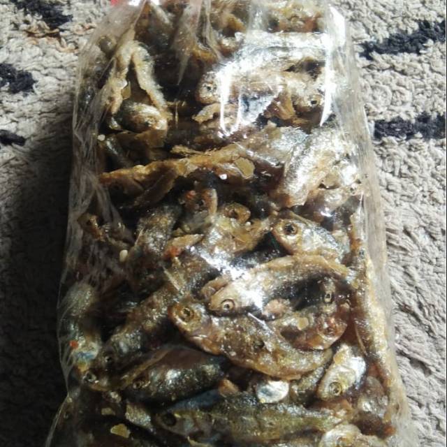 

Ikan bilis (Lauk bilih)