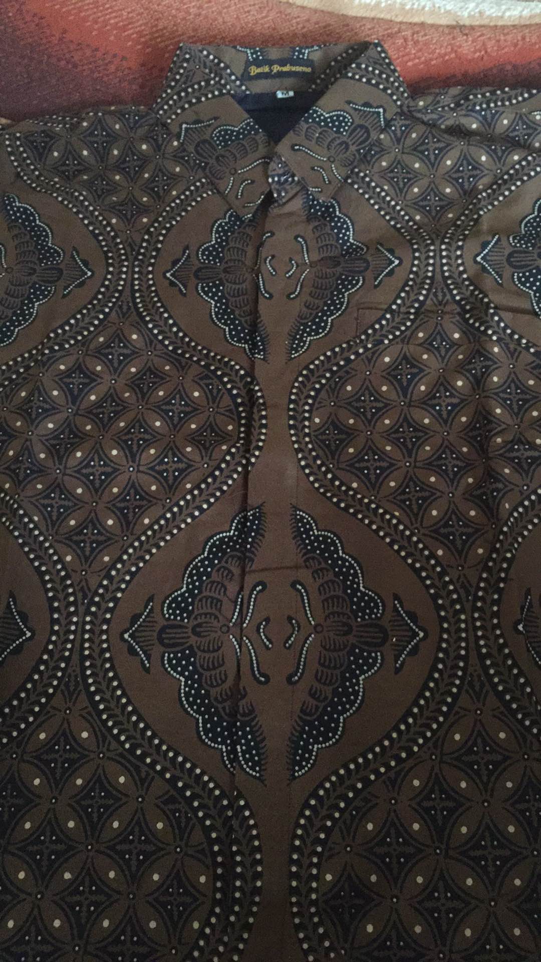 Lesmono Kemeja Batik Pria Lengan Panjang Slimfit Katun Printing Hem Baju Atasan Kantor Modern