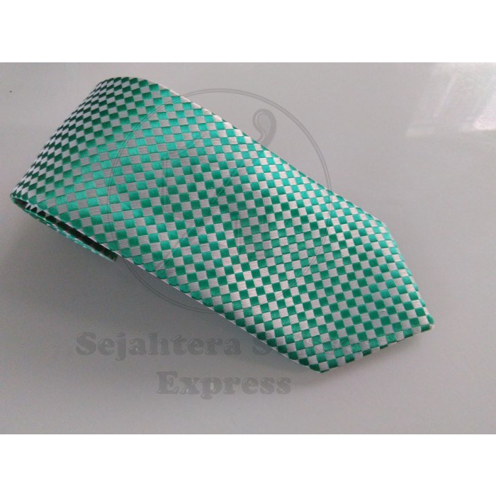 Dasi Pria dasi kantor import pria warna hijau motif catur kilap - model manual(S8J5) Dasi Pria Hitam