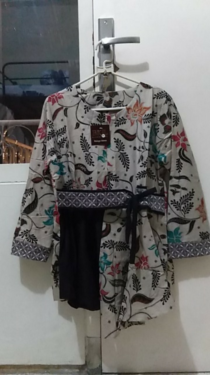 M-l-xl-xxl Baju Batik Wanita Shibori Asj Sa Hrb026 Blouse Tile Batik Terlaris Asli Pekalongan