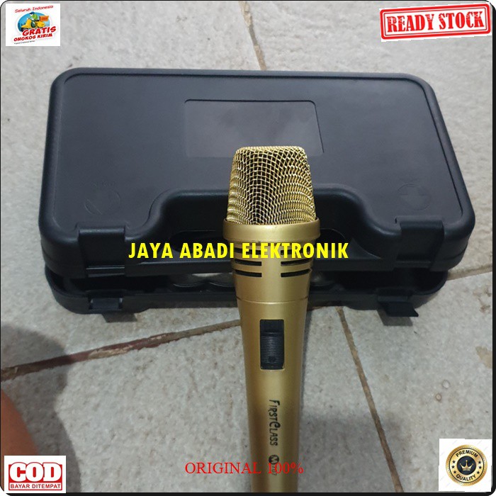 G520 MIK FIRSTCLASS KABEL DYNAMIC BAHAN BESI METAL PROFESIONAL FIRSTCLASS PRO SING CABLE KARAOKE VOKAL AUDIO SOUND MIK PENGERAS SUARA MIKROPHONE WARNA EMAS BISA BUAT SEGALA JENIS AUDIO SOUND TANPA BATERAI TINGGAL COLOK LANGSUNG NYALA LEBIH PRAKTIS