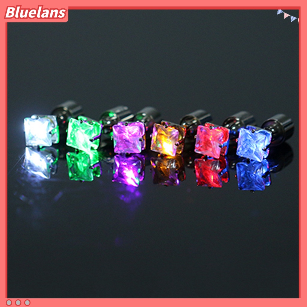 Anting Dengan Lampu LED Untuk Menari