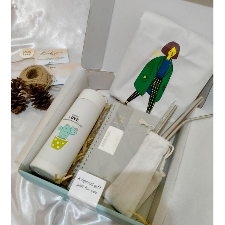 

hampers Birthday / Graduation dll