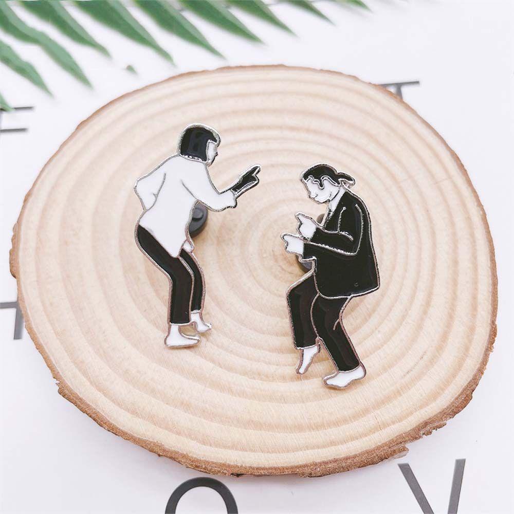 Lanfy Lucu Bros Fashion Kartun Perhiasan Aksesoris Kerah Bros Pulp Fiction Lencana Pin Enamel Pin