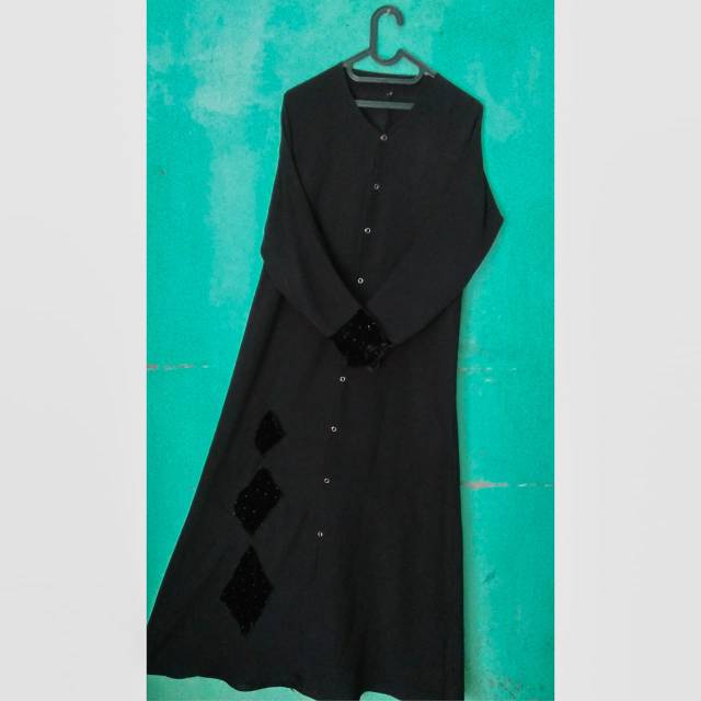 Abaya/gamis/jubah wanita hitam polos bahan kain arab (preloved/second)