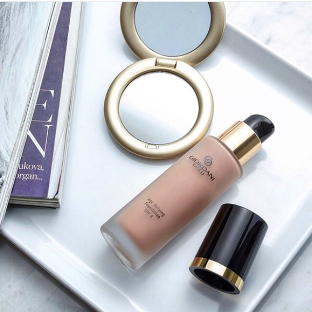 Giordani gold age defying foundation spf8