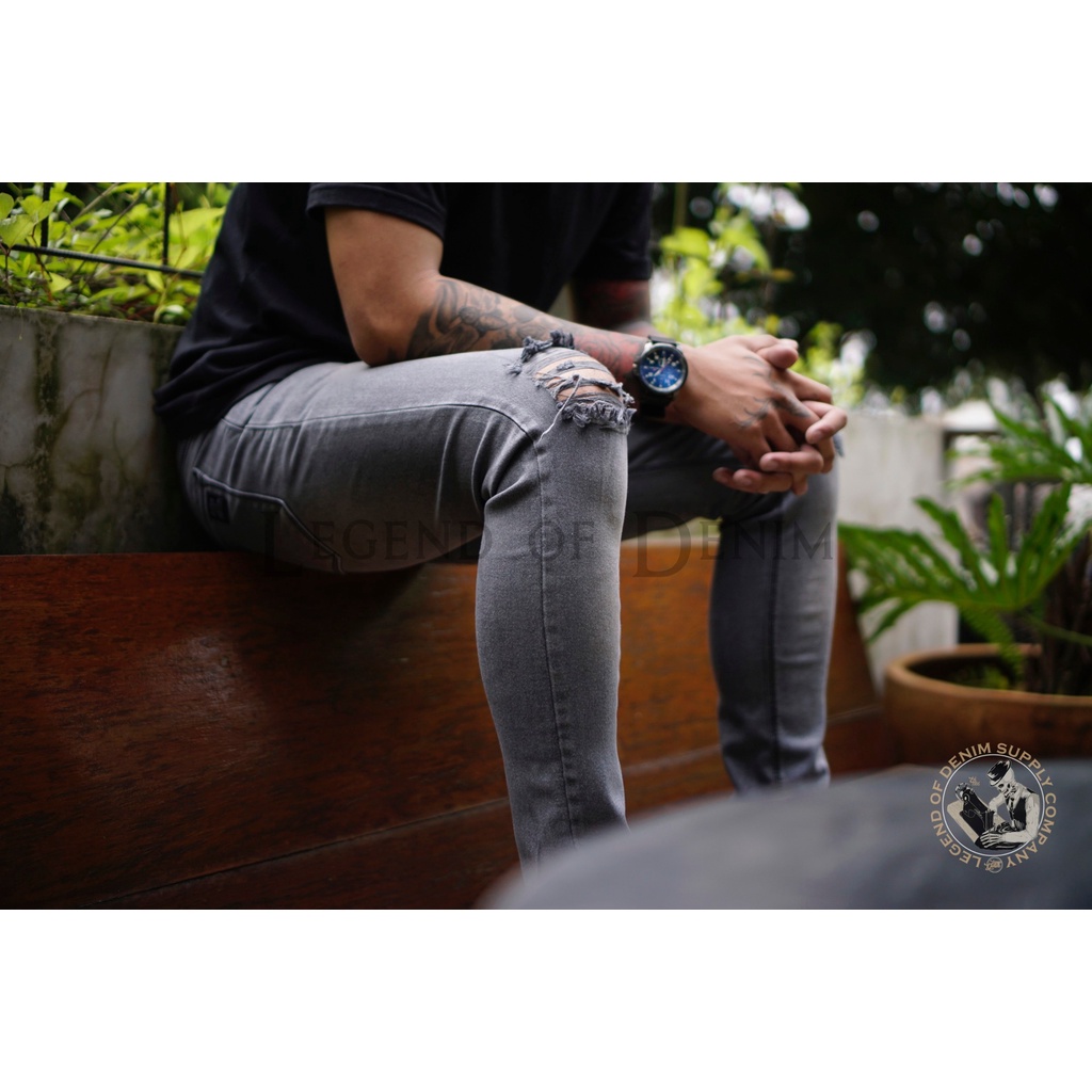 Celana jeans Pria Softjeans Ripped Legend Of Denim Celana jeans sobek sofjeans Black Snow LJ4004