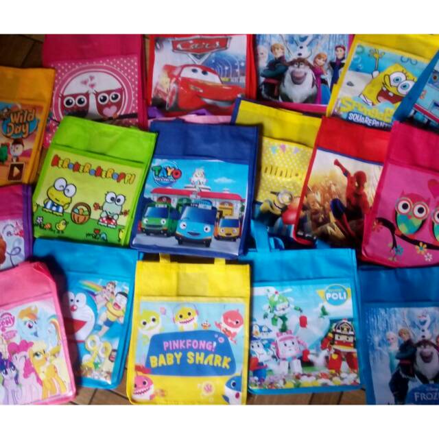 

Tas ulang tahun karakter