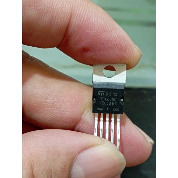 IC TDA 2050 TDA2050