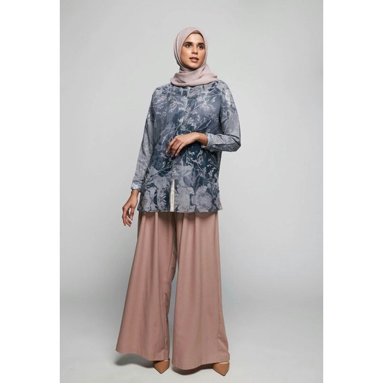 Ria Miranda Valvia Top