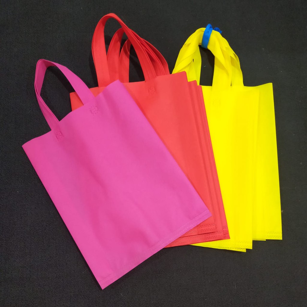 

Promo Grosir Souvenir Termurah 1 lusin Tas Pres ukuran 30 x40 Berkualitas