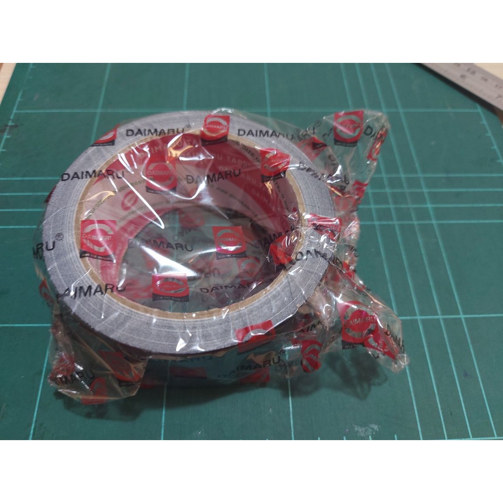 

Lakban Kain/Cloth Tape Daimaru 2 Inch 48mm x 12 meter - Hitam