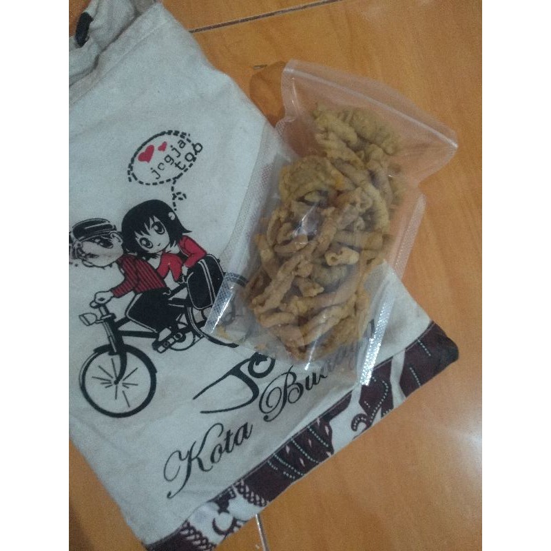

usus crispi kemasan 100gr
