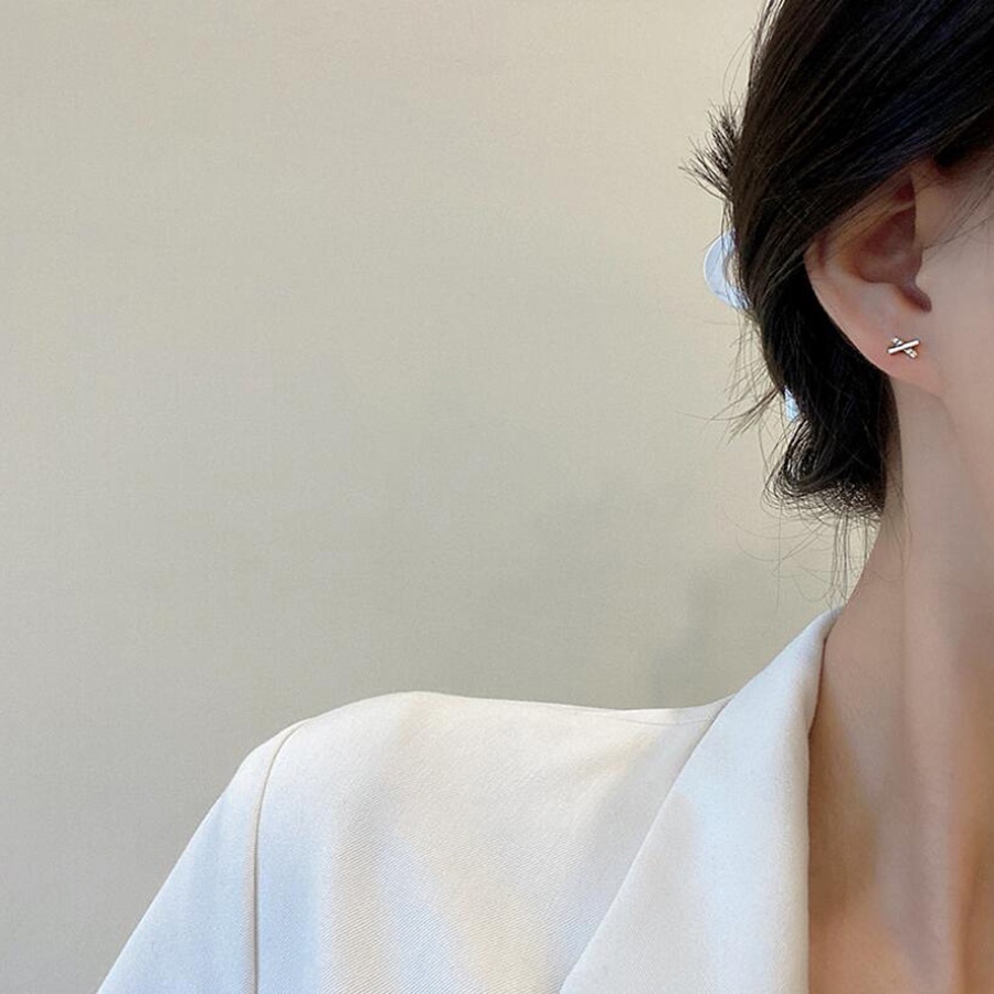 Anting Tusuk Gantung Bahan Sterling Silver 925 Hias Kristal / Berlian / Mutiara 13 Desain Gaya Elegan Untuk Wanita